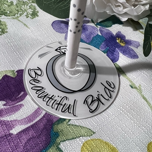 Wedding Wine Glass - Picture 7 of 10